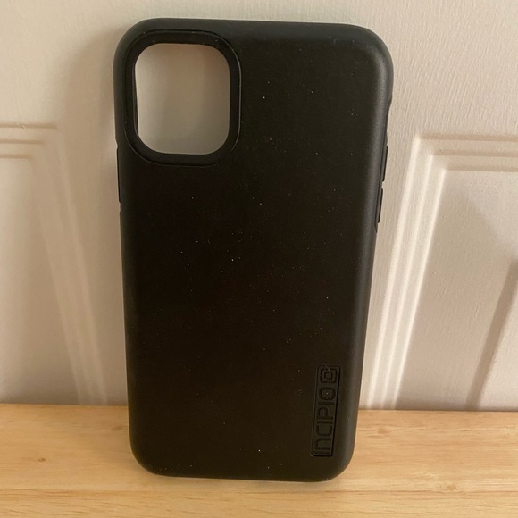 Incipio iPhone 11 Case Black - Picture 1 of 2
